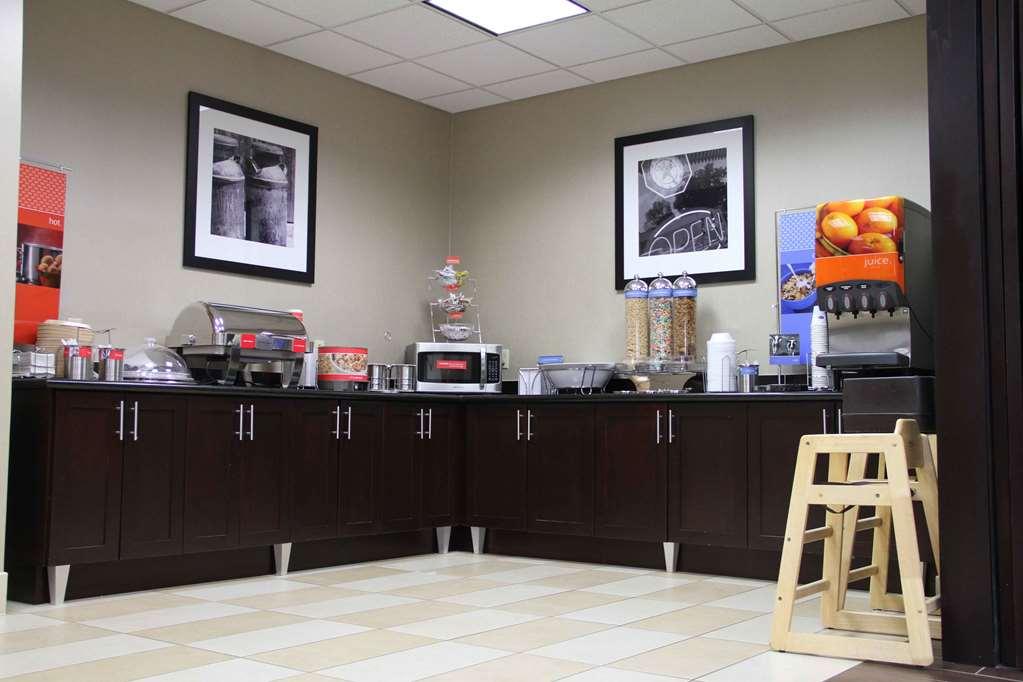 Spark By Hilton Amarillo West Medical Center Restaurant photo